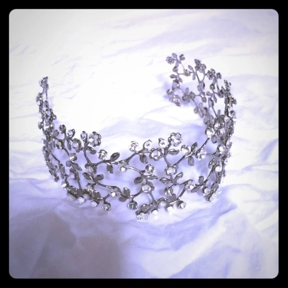 BRIDAL headpiece